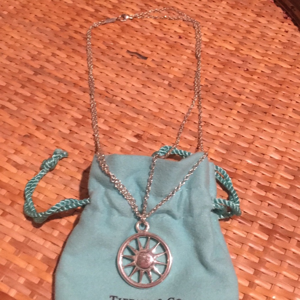 Tiffany & co. Sterling silver necklace. - Picture 2 of 2